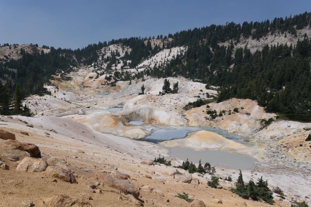 things to do in lassen volcanic national park - bumpall Hell